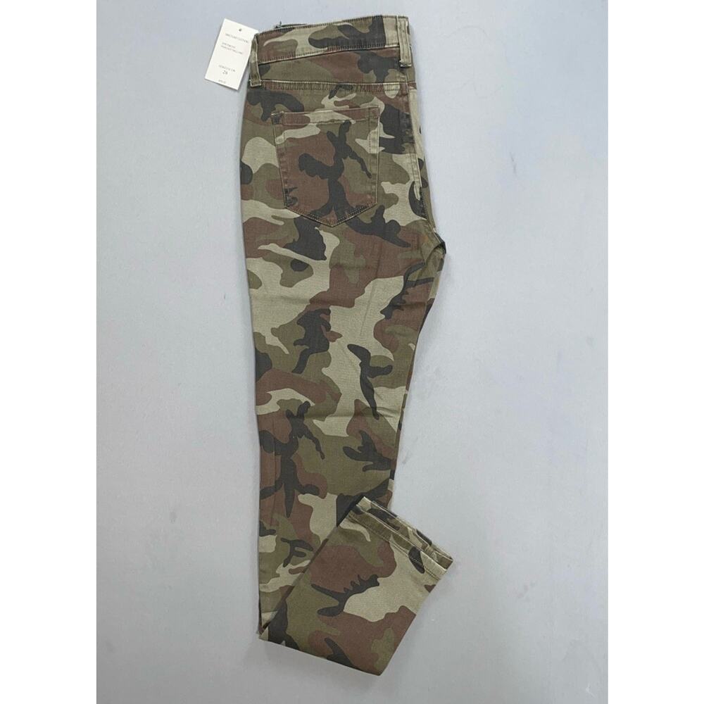 Sanctuary Porkchop Twill Military Style Casual Pants. Camo, Women's 26. NWT $99!